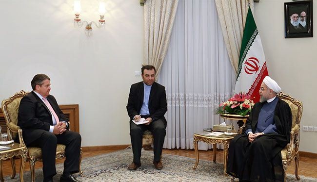 الرئيس روحاني: بناء الثقة يحل الكثير من المشاكل