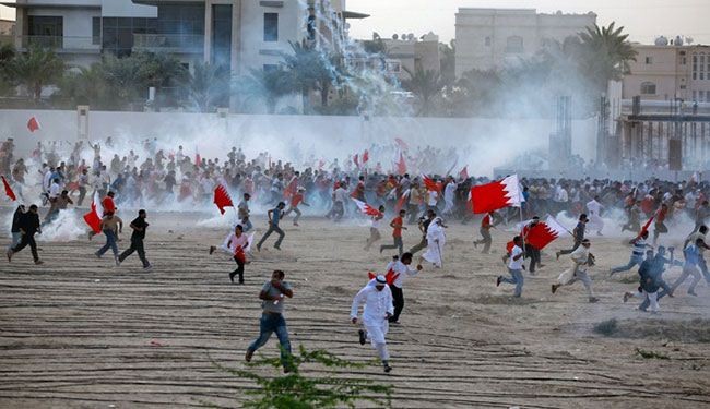ثوار البحرين يواصلون الحراك الاحتجاجي