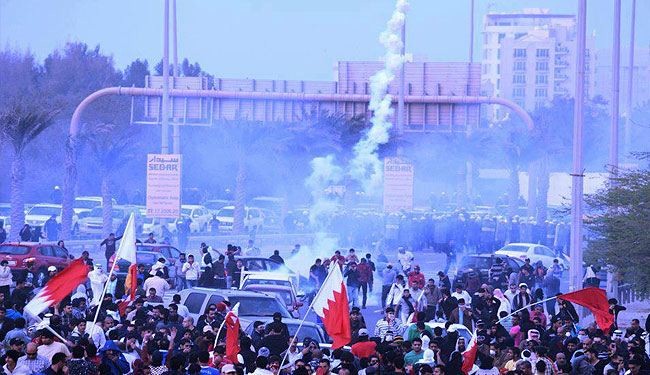 الحقوق البحرينية: 102 مسيرة و20 اعتقالاً بـ32 مداهمة خلال اسبوعين