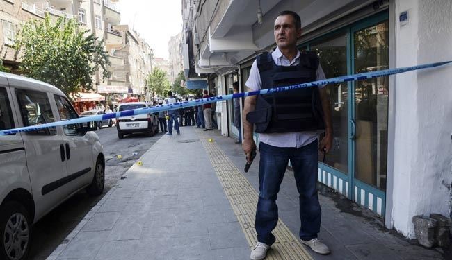 انفجار مقابل دفتر حزب حاکم در استانبول