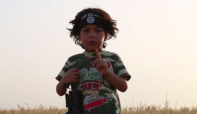 داعش پسر 4 ساله ایزدی را مجبور به گردن‌زنی مادرش کرد