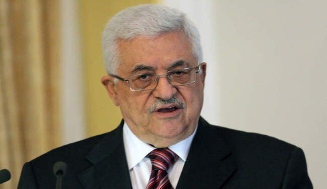 عباس يتعهد بعدم السماح بالعنف أو الإرهاب