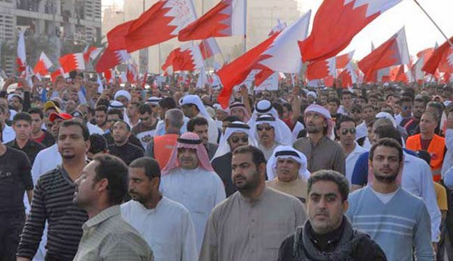 تظاهرة لأهالي سترة تطالب بإسقاط النظام البحريني