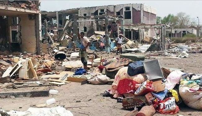 35 شهيدا وجريحاً بغارات سعودية على قرية في إب وسط اليمن