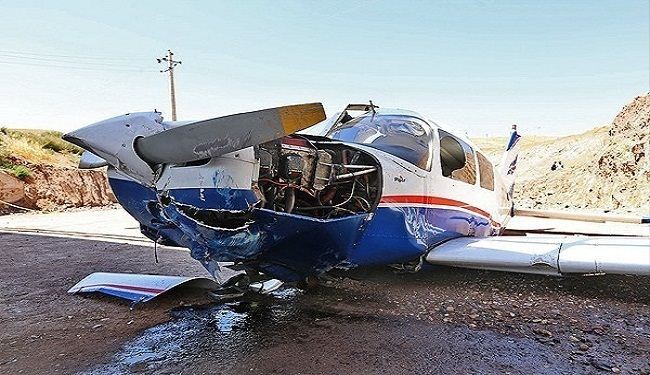 تحطم طائرة صغيرة للتدريب في قزوين غرب طهران