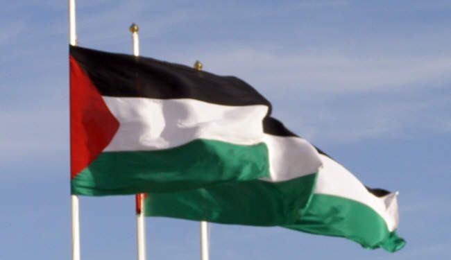 الفلسطينيون يطلبون من الامم المتحدة رفع علمهم فوق مقرها