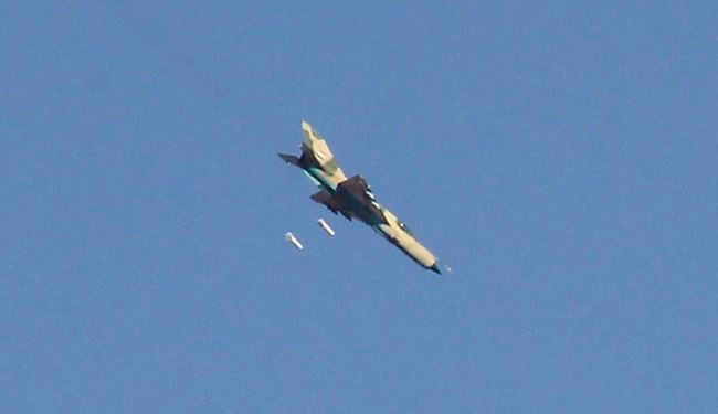 Syrian Air Strikes Pound ISIL’s Hideouts in Homs