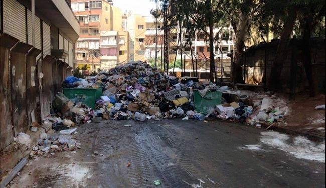 آشتی‌کنان ایران و عربستان در میان زباله‌ها!