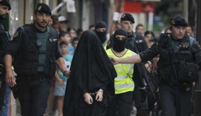 دختر اسپانیایی به تروریست‌های داعش نرسید!