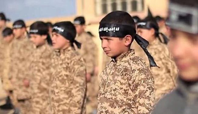 المنشق السعودي المحيسني يزج بأطفال في محرقة الإرهاب