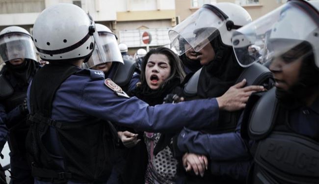 Bahraini Police Attack Protesters, Injure Dozens