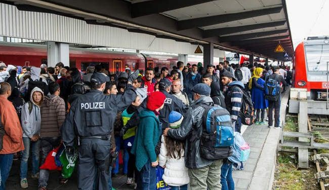 كرواتيا تنقل المهاجرين الى الحدود مع المجر