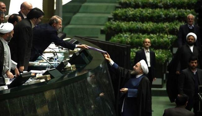 Majlis Speaker Hands JCPOA Implementation Law to President Rouhani