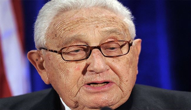 Kissinger: Top Priority Defeat of ISIL Not Assad Ouster