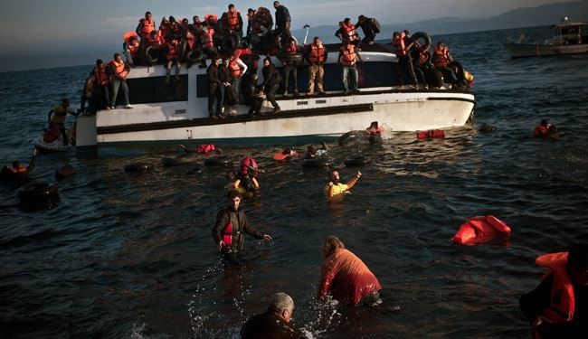 See the Moment Refugee’s Boat sinking off the Greek Coast