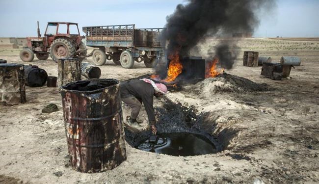 Washington: US-Led Coalition Attacks ISIS Oil Fields in Syria