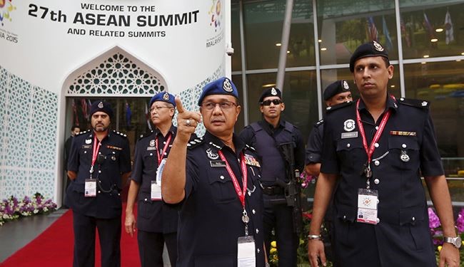 Leaked: ISIS Sends Dozen Suicide Bombers to Malaysian ASEAN Summit