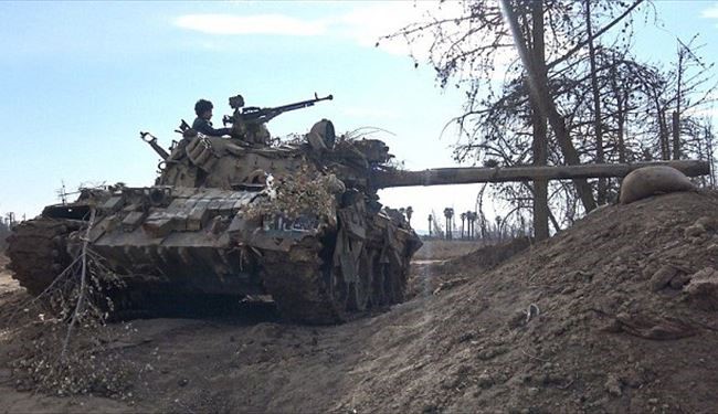 PHOTOS: ISIS Shows off Tanks, High Tech Arsenal