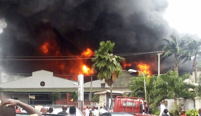 عشرات القتلى في انفجار مجمع للغاز في نيجيريا