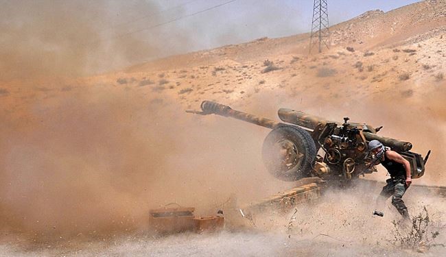 Syrian Army Targets Convoy of Daesh Oil near Palmyra