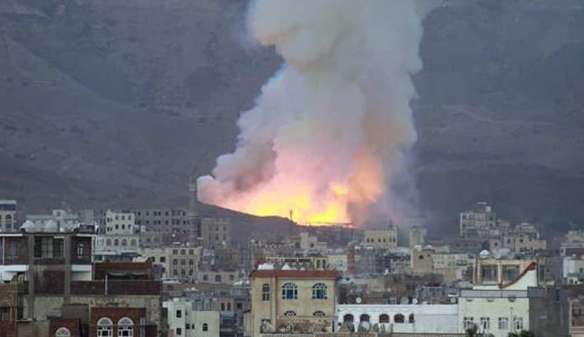 حمله عربستان به مناطق مسکونی صنعا