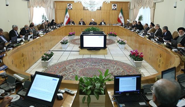 الرئيس روحاني يوعز بتحقيق فوري بمهاجمة السفارة السعودية