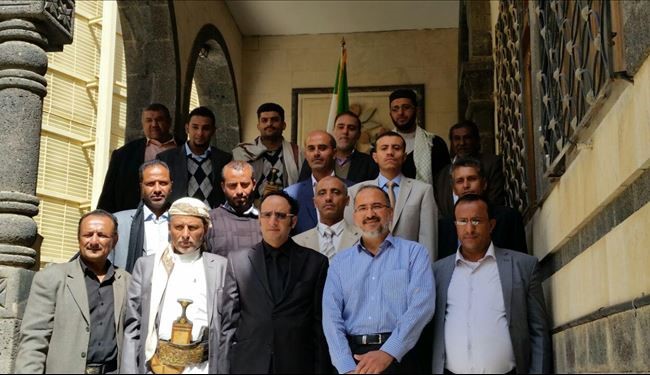 دلیل حضور احزاب یمنی در سفارت ایران در صنعا + عکس