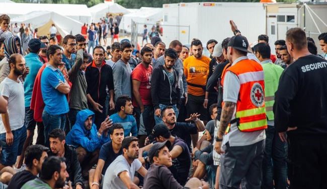 Nearly 80,000 Applied for Asylum in France in 2015, Way behind Germany