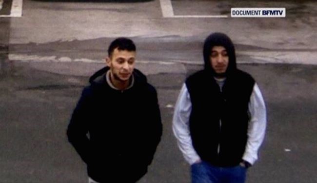 Paris Attacks: ISIS Terrorist Caught on CCTV Strolling with Hands in Pockets