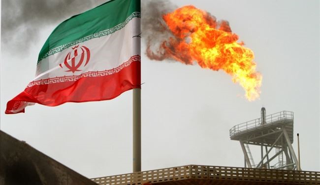 Iran Rises 500,000 bpd in Oil Production after Sanctions Removal