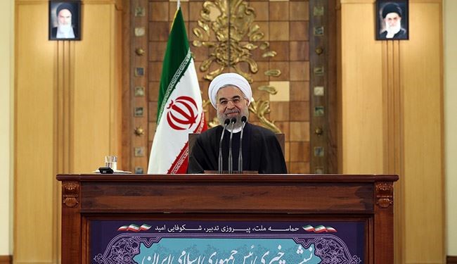 الرئيس روحاني يشيد بمواقف آية الله خامنئي من المفاوضات