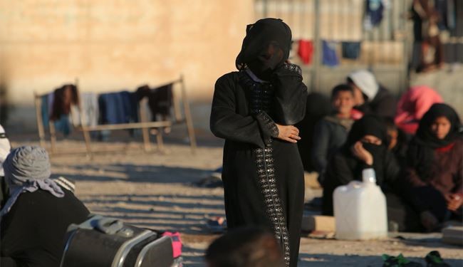 Monitor: ISIS Terrorists Free 270 Abductees in Deir ez-Zor in Syria