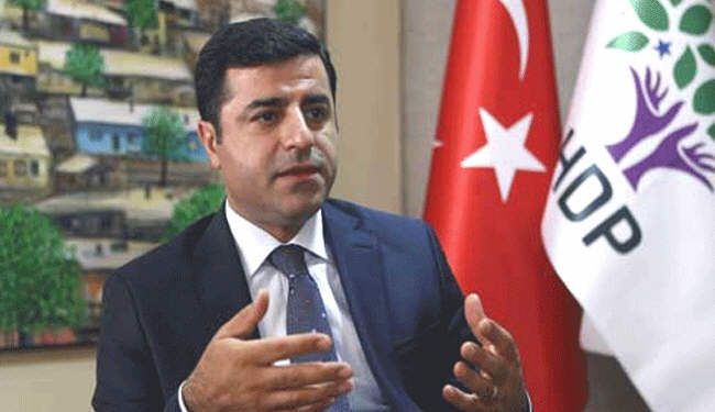 حزب الشعوب الديموقراطي التركي يعيد انتخاب زعيميه