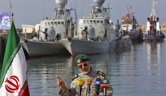 بدء المناورات البحرية للجيش الإيراني