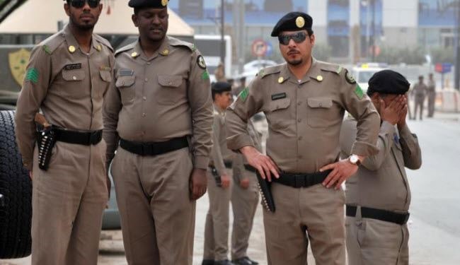 مقتل 3 من الامن السعودي بإطلاق نار في القطيف