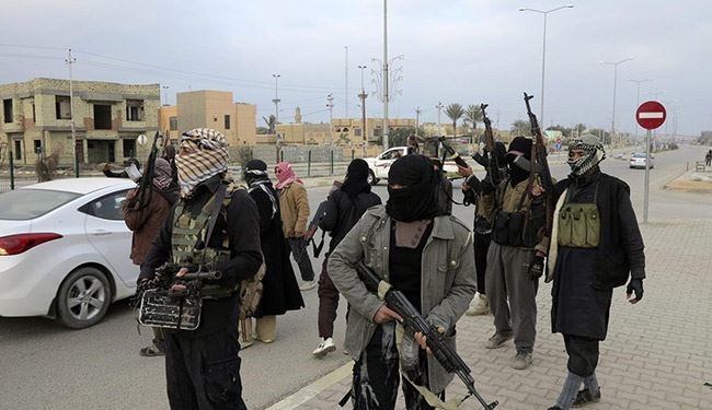 داعش تحاصر 105 الاف بالفلوجة يقتاتون على الحشائش