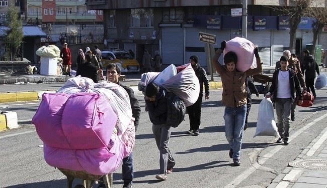 فرار دسته‌جمعی کُردهای ترکیه از دیاربکر