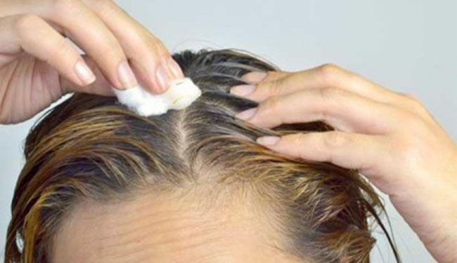 وصفة سحرية وبسيطة للتخلص من الشعر الأبيض