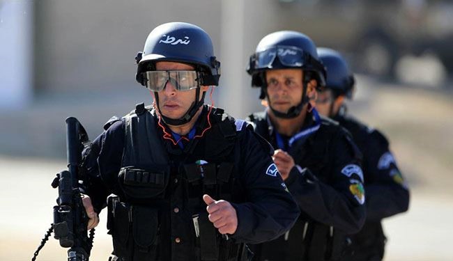 شرطة الجزائر ترحل 243 مغربيا بشبهة الارهاب