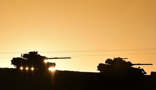 Monitor: Turkish Army Escorts 2,000 Militants to Syria