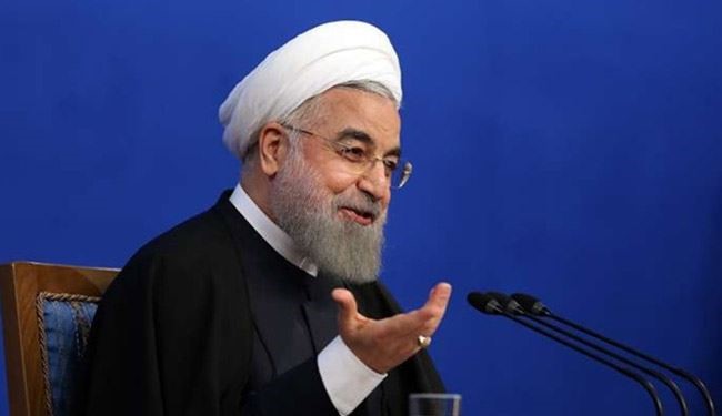 روحاني: نشاطاتنا الصاروخية دفاعية بحتة
