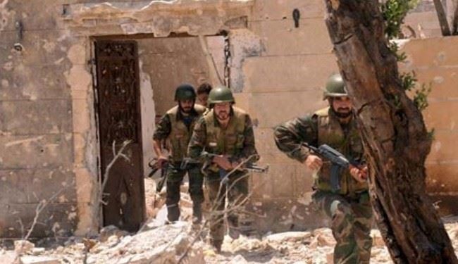 Syrian Army, Popular Committees Impose Heavy Losses on ISIS in Damascus