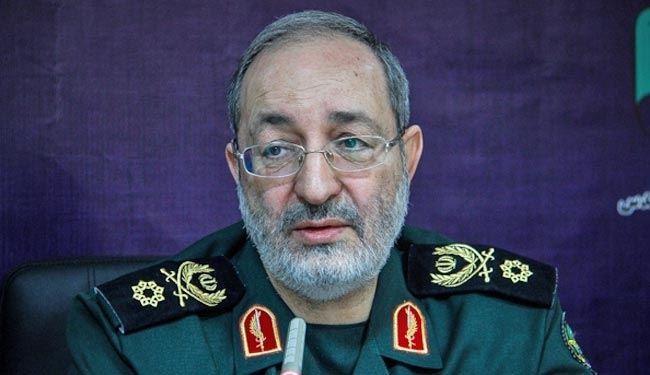 القوات المسلحة الايرانية تتعاون والحكومة لتحقيق الاقتصاد المقاوم