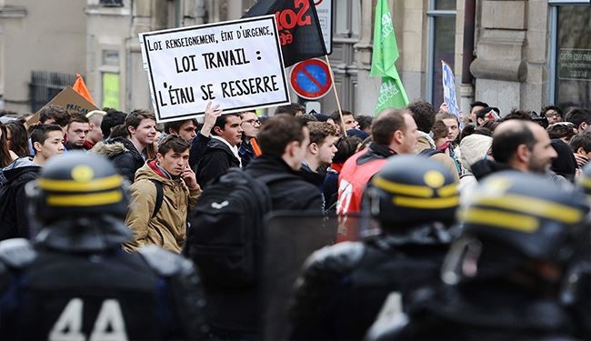 تظاهرات جديدة بفرنسا احتجاجاً على مشروع قانون العمل المثير للجدل