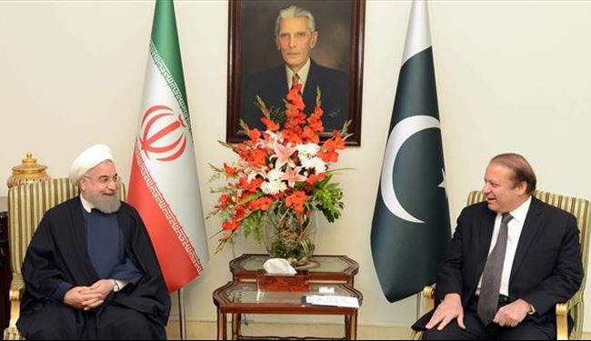Iranian President, Pakistani PM Discuss Strategic Mutual, International Issues