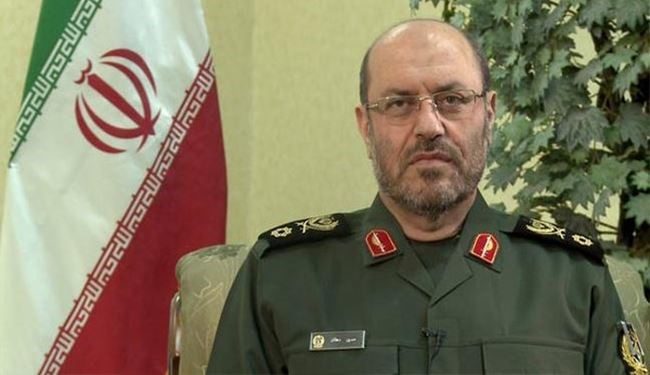 وزير الدفاع الإيراني يؤكد استمرار دعم سوريا حتى اقتلاع الارهاب