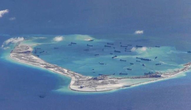 US Defense Secretary Carter to Visit Military Base near South China Sea