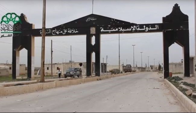 Daesh Retakes Key Border Town of al-Rai from Turkey Backed Rebels