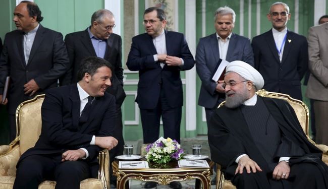 Iran, Italy Ink Dozen Economic Deals