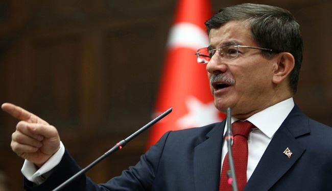 Turkey PM Threatens European Union to Abandon Refugee Deal